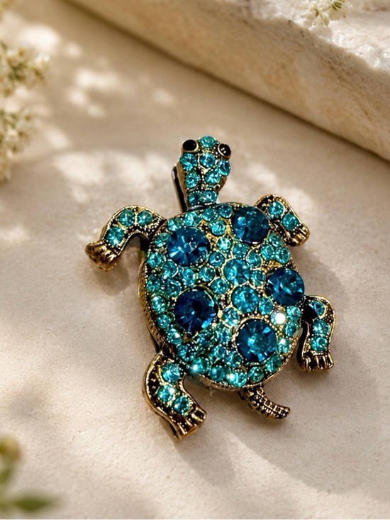 Accessories - Sparkling Turtle Brooch Pin in Teal Crystal